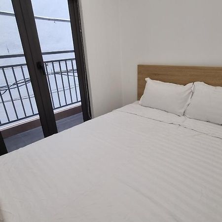 Era Apartment Khuc Thua Du 하노이 외부 사진