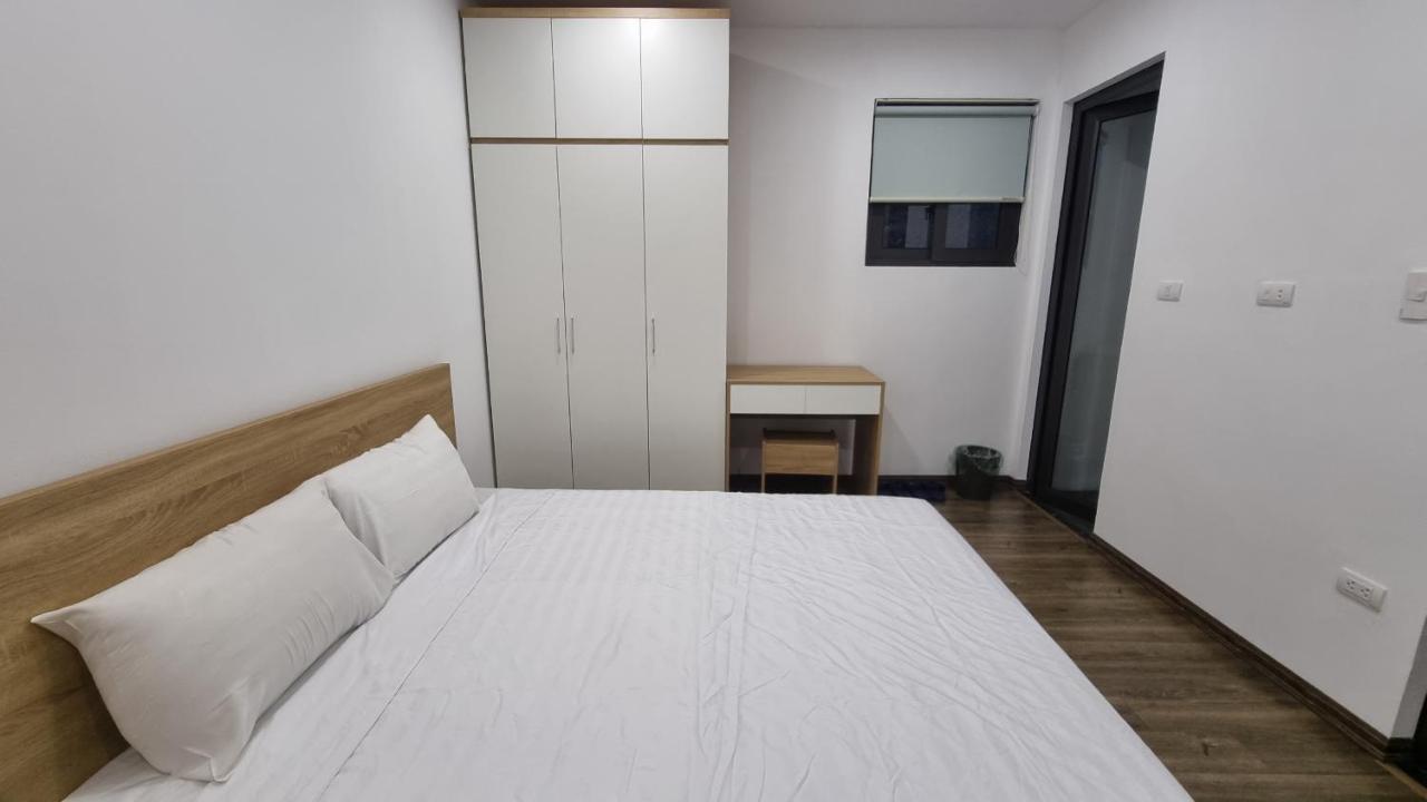 Era Apartment Khuc Thua Du 하노이 외부 사진