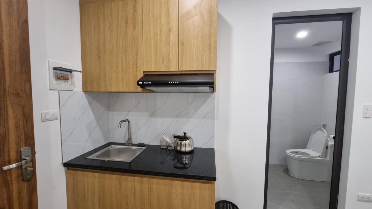 Era Apartment Khuc Thua Du 하노이 외부 사진