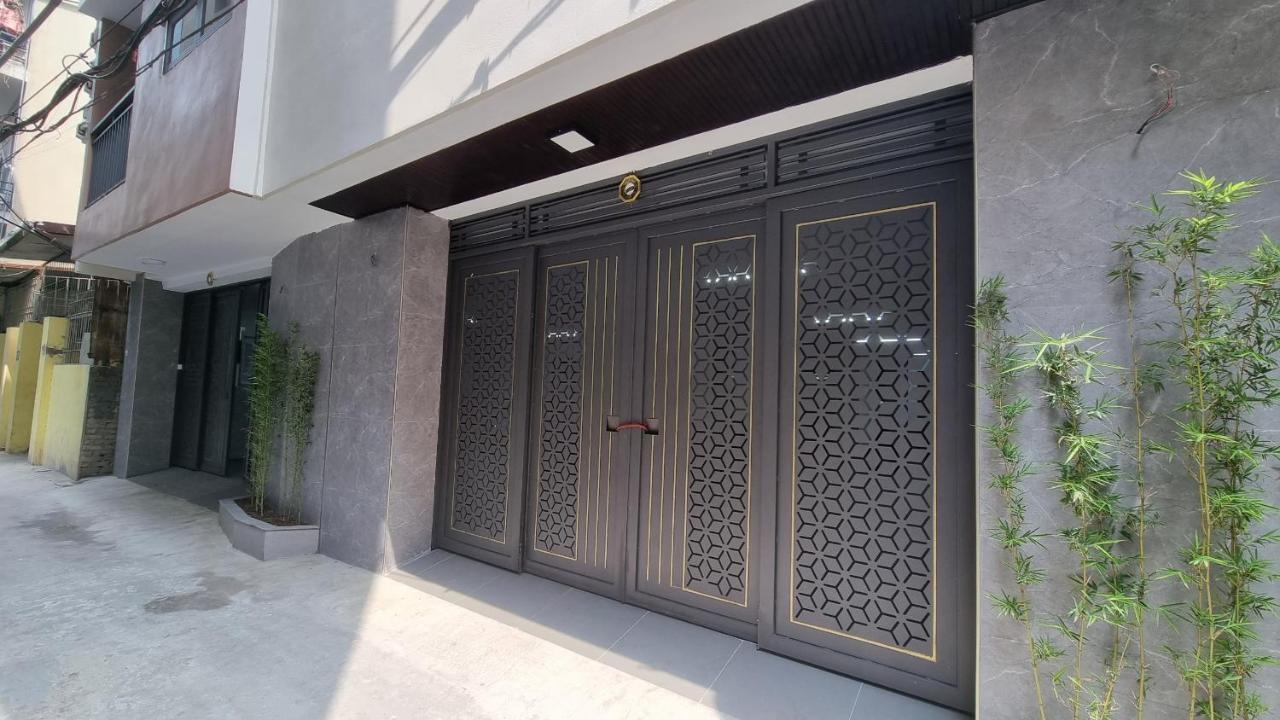 Era Apartment Khuc Thua Du 하노이 외부 사진