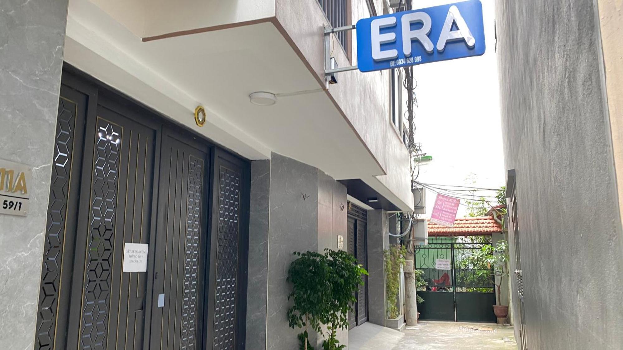Era Apartment Khuc Thua Du 하노이 외부 사진